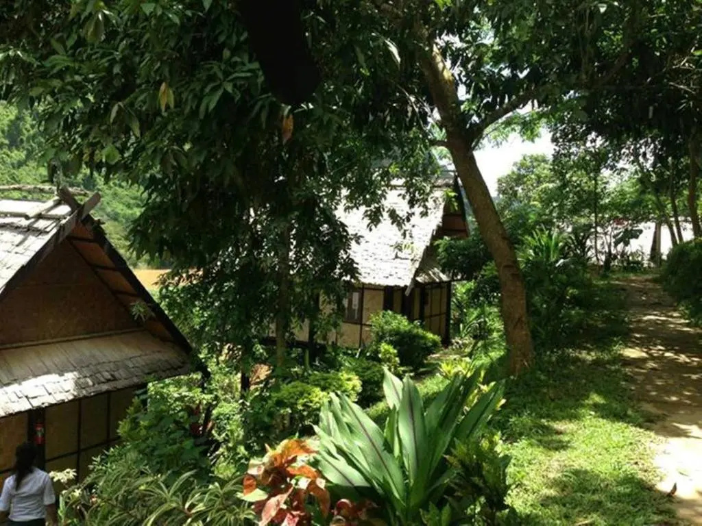 Nong Kiau Riverside