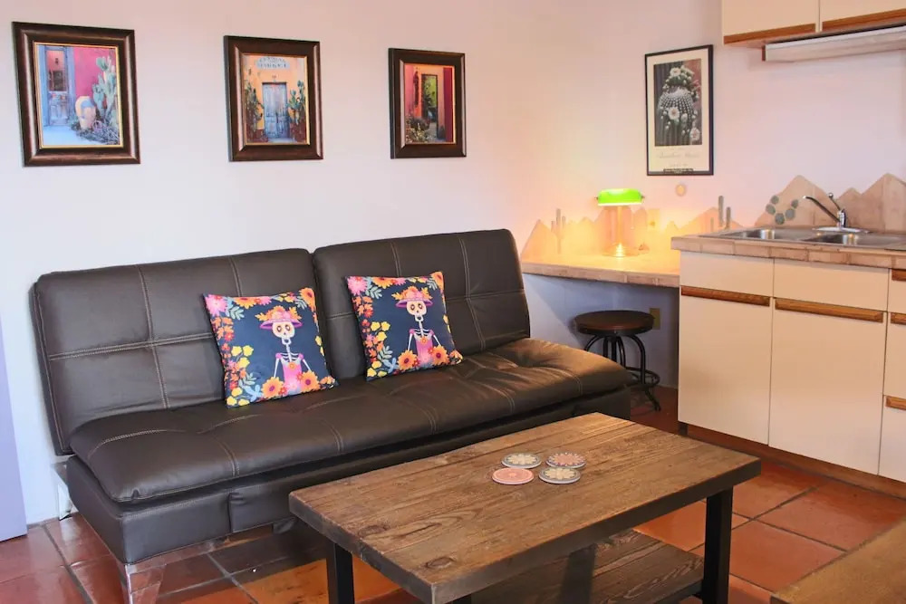Adobe Rose Inn