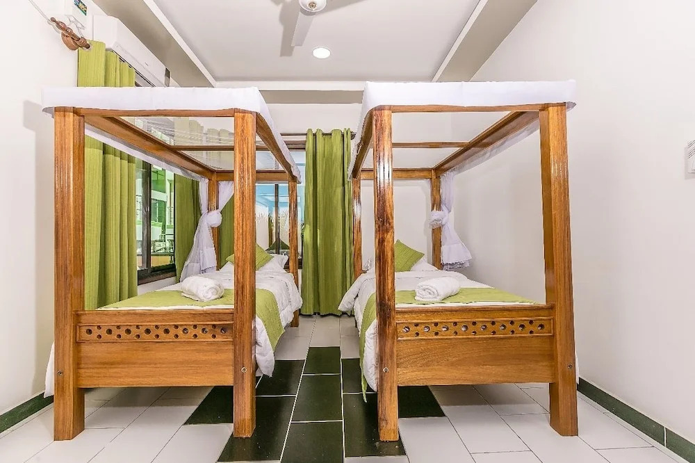 Woolsack Suites