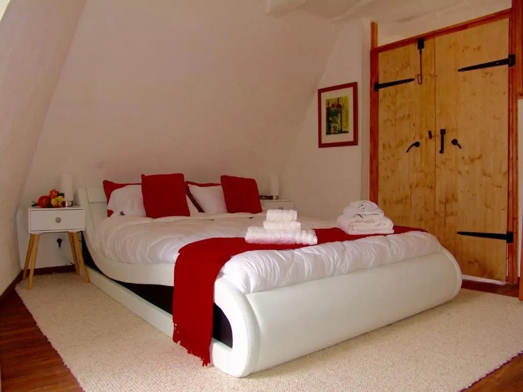FRANRÉAL, 4 Appartements Climatisés