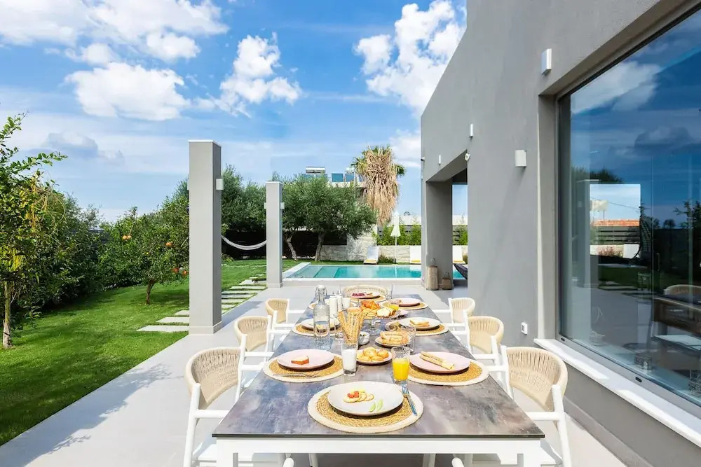 Lux Villa w Heated-hydromassage Pool 200m to sea