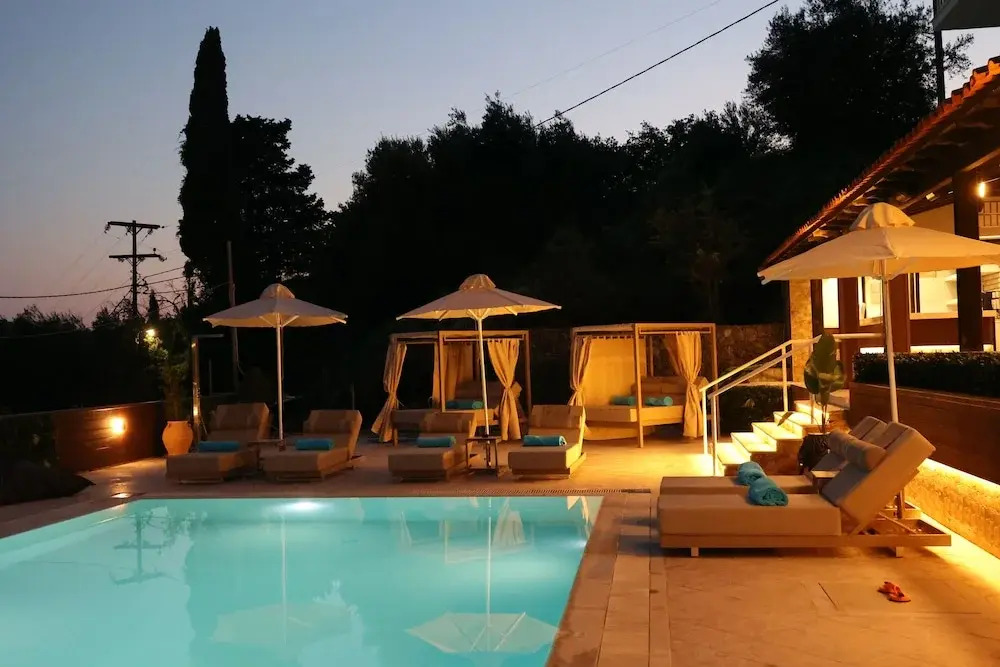 Corfelia Seaview Suites