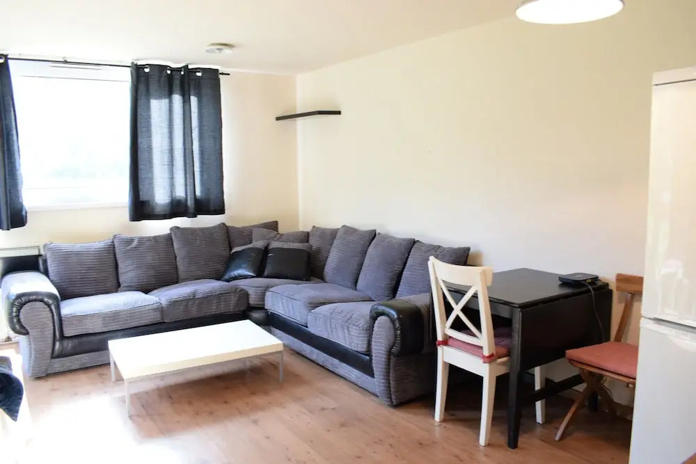 Greenwich 2 Bedroom Apartment