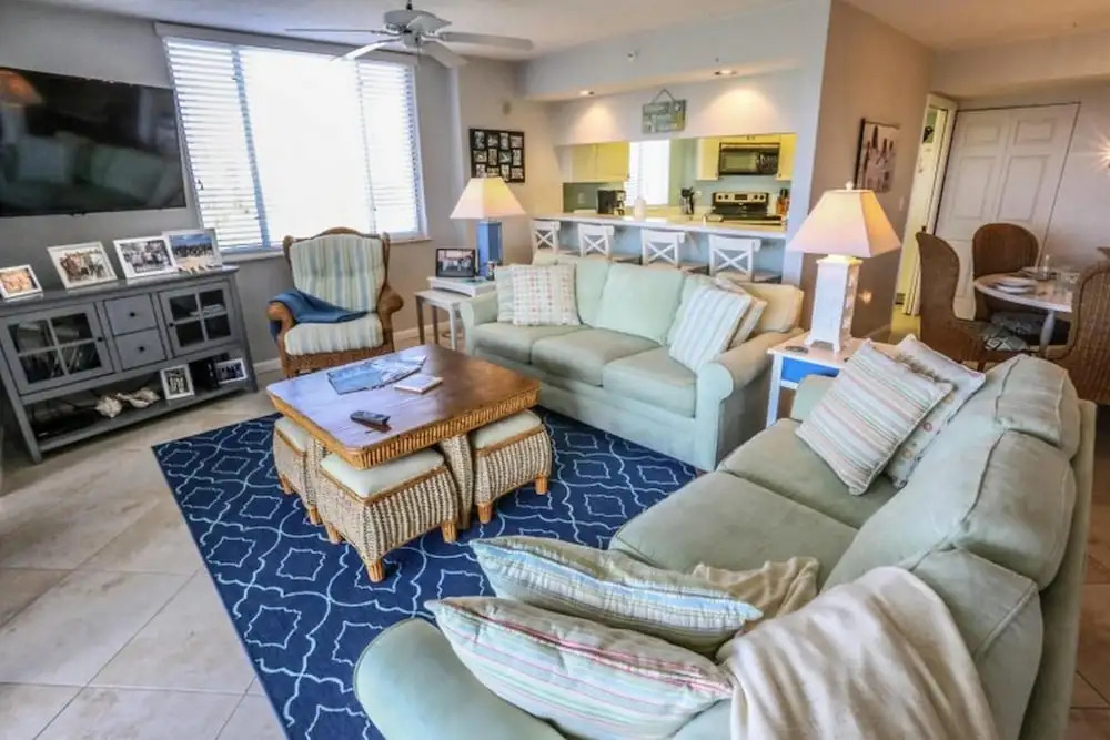 Ocean Harbor 504B