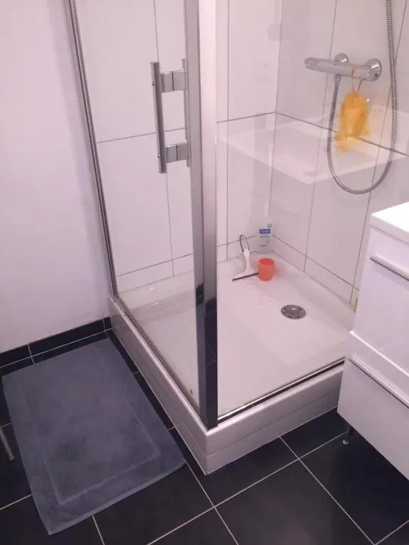 Appart 2 Pieces 50M2 Courbevoie / La Defense