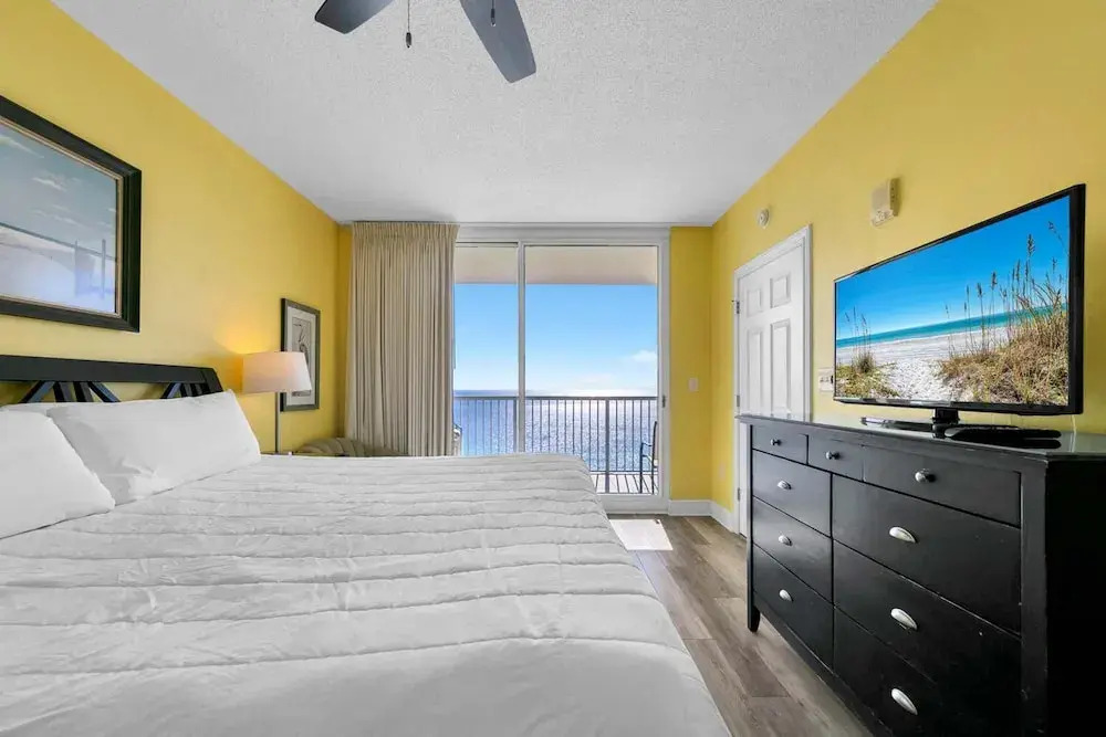 Majestic Beach Towers 2-1801