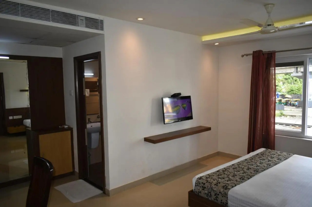 Hotel South Regency