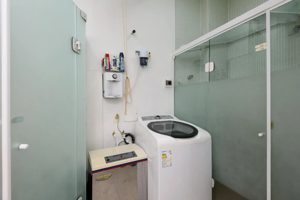 Apartamento de Luxo 500m da Praia de Copacabana e Ipanema e do Metro