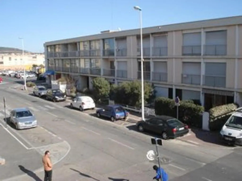 Appartement Balaruc-les-Bains, 1 pièce, 4 personnes - FR-1-503-22
