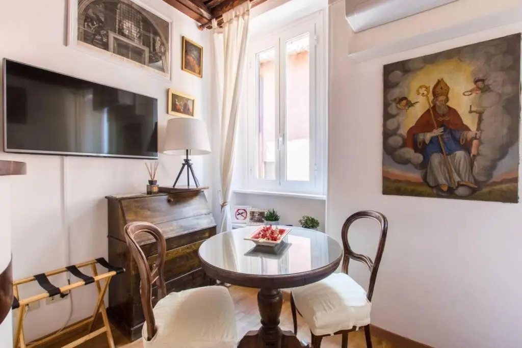 Oldtownflat38 (Adults Only)