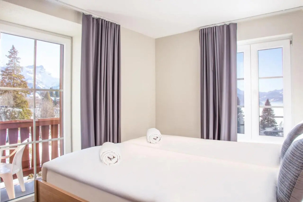 Villars Lodge
