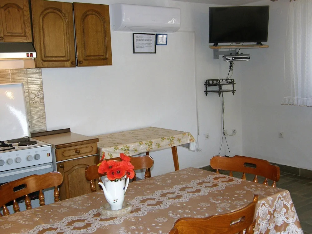 Apartment and Rooms Gasperov
