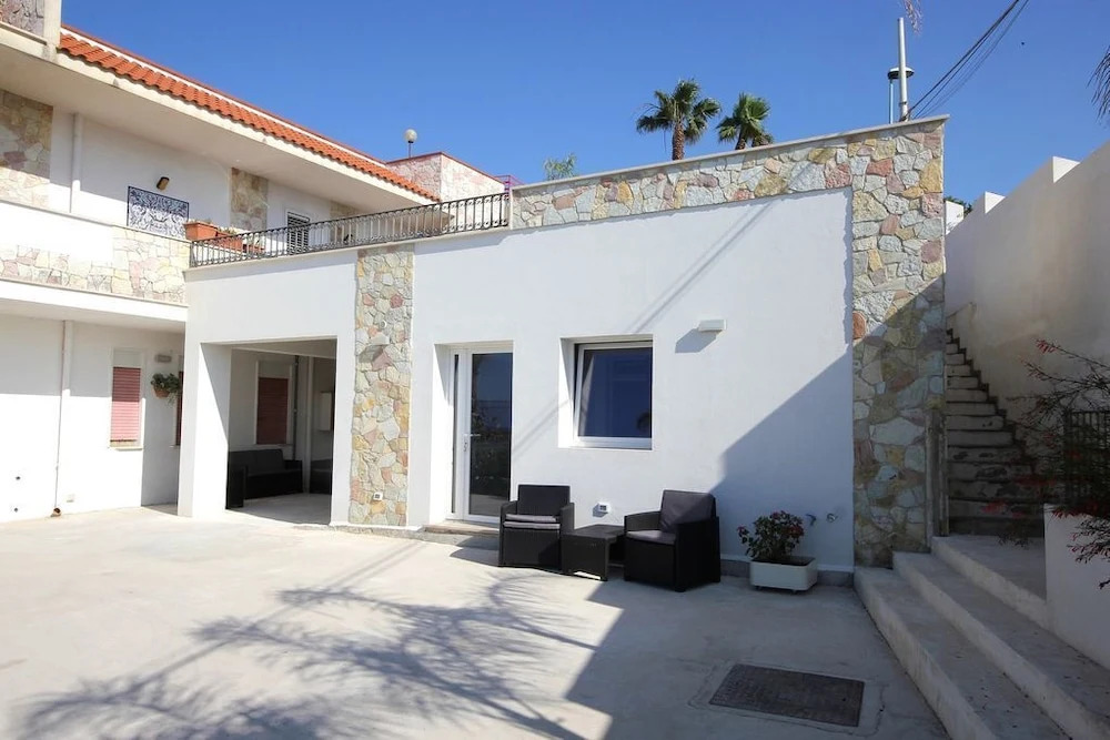 Villa Iris