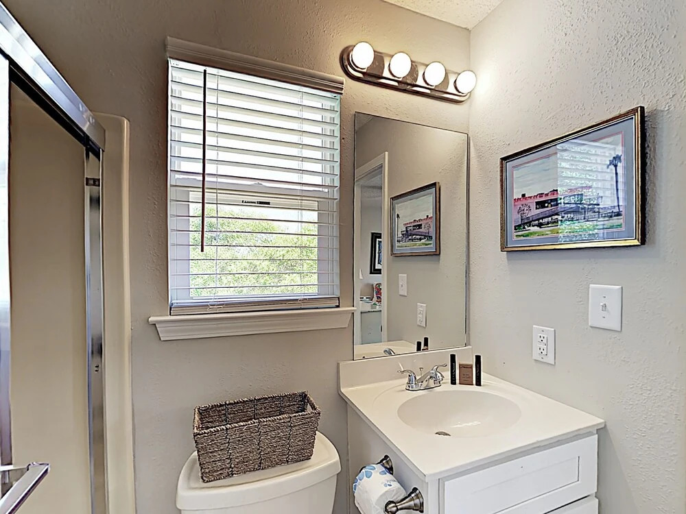 1222 W Gulf Shores - 2 Br Duplex