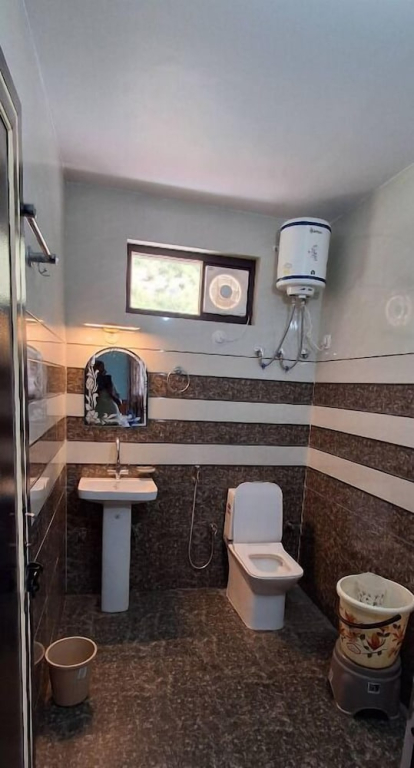 Aasara Homestay Bhimtal Private Villa