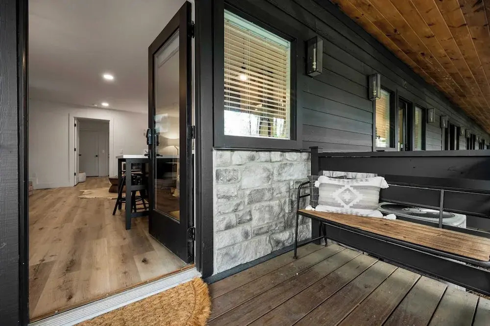 Indoor Heated Pool, Game Room, Hot Tub, Firepits & Spacious Lodge Perfect for Families & Groups 2 Suites at Firefly Mountain Lodge by Avantstay