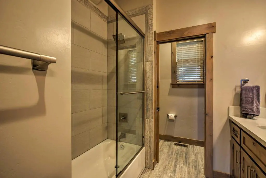 Saint Bernard - INCREDIBLE MOUNTAIN GETAWAY HOT TUB GAME ROOM GAS BBQ L2 EV CONNECTION TAHOE