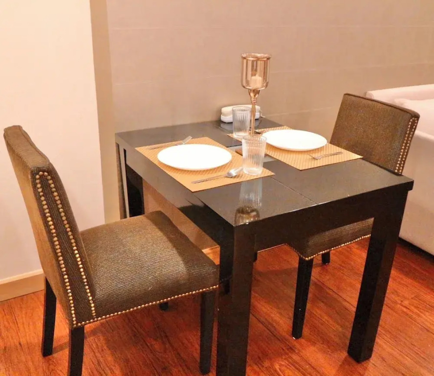 Icon Narindra Suites Hotel