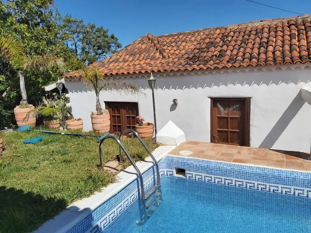 Remarkable 4-Bed Villa