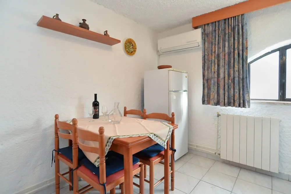 Apartment 1792