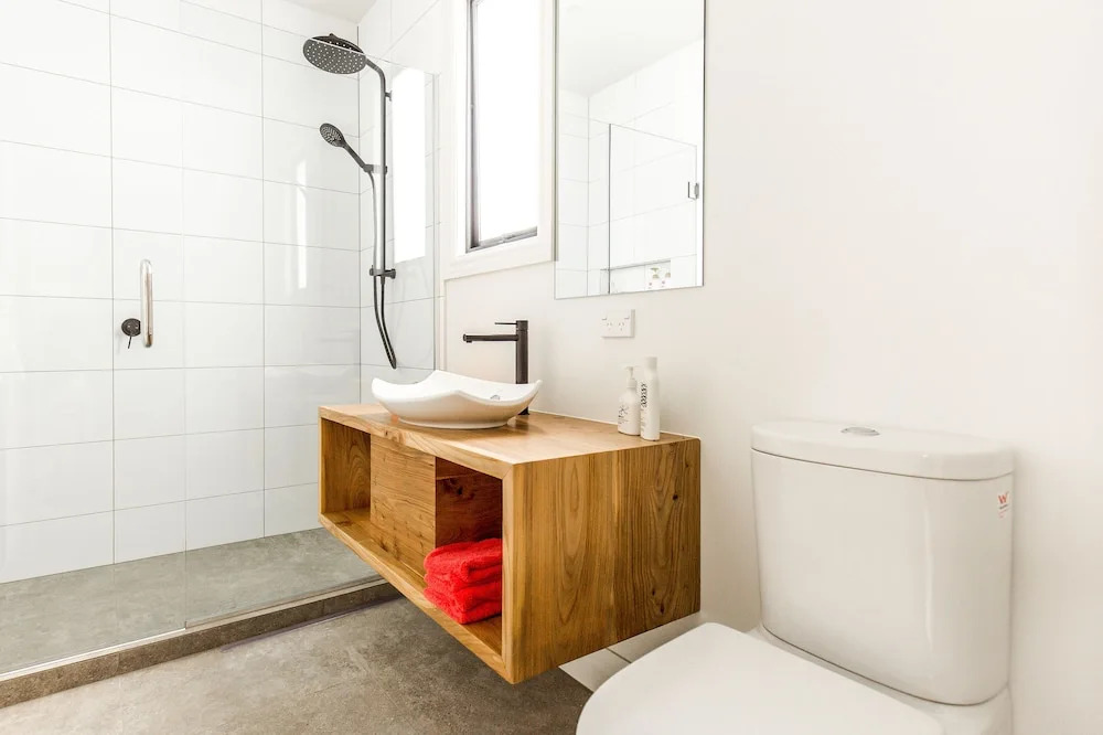 Provincial Apartment 3