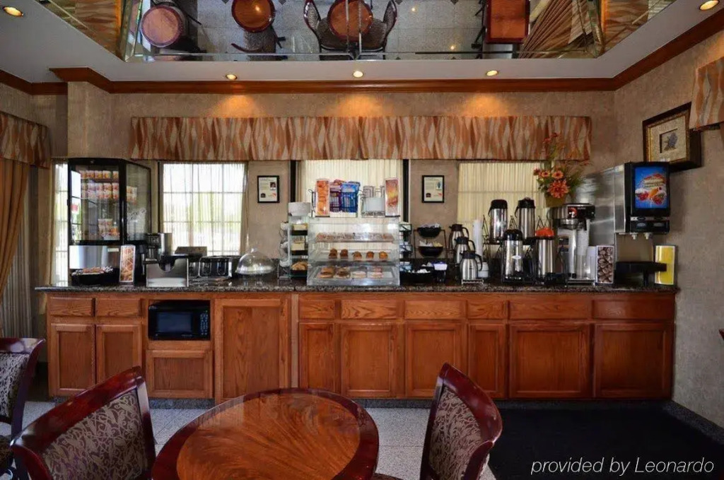 Best Western Airpark Hotel - LAX Airport LA Stadium