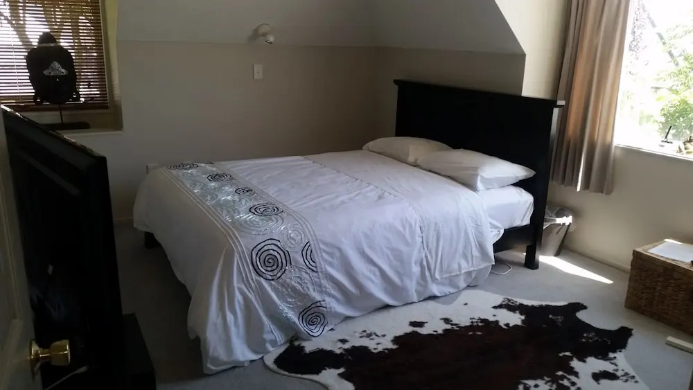 Berni's Boutique BnB Airport