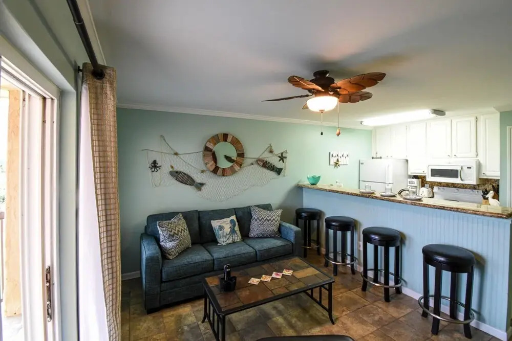 Maravilla Condos 111