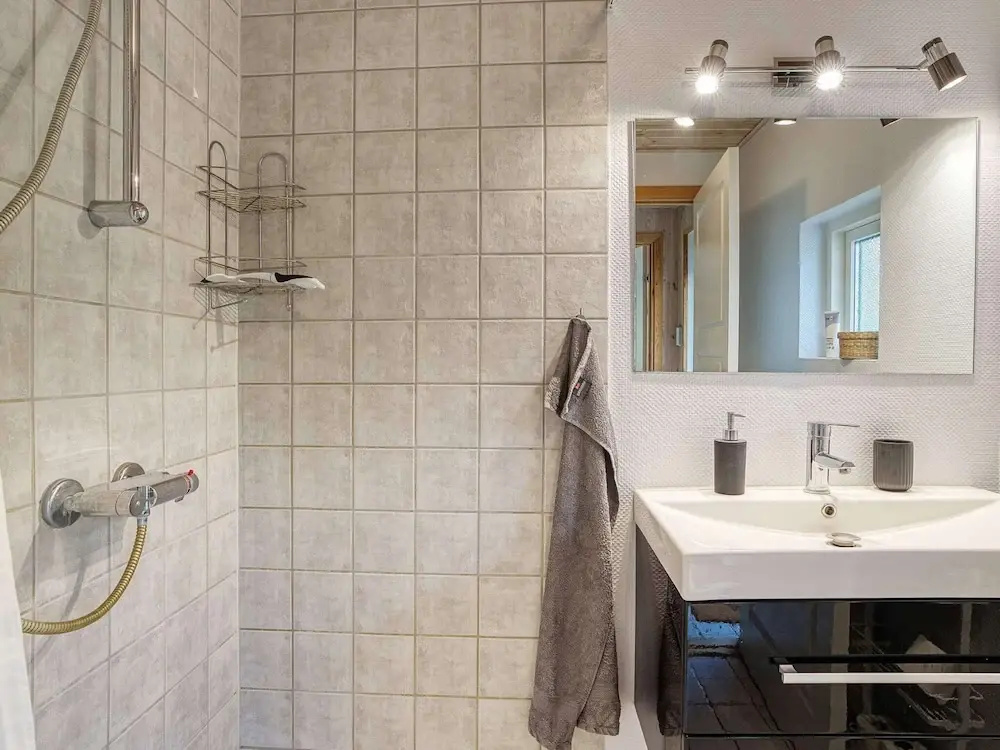6 Person Holiday Home in Vaeggerlose