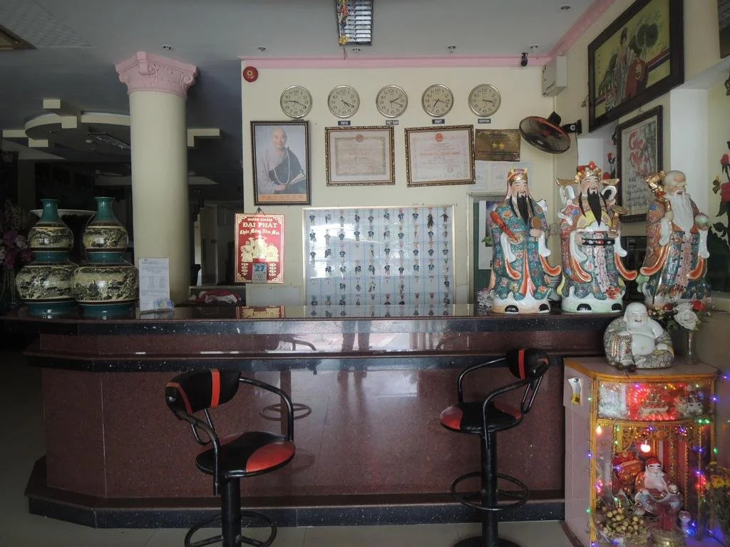 Ngũ Long Hai Hotel