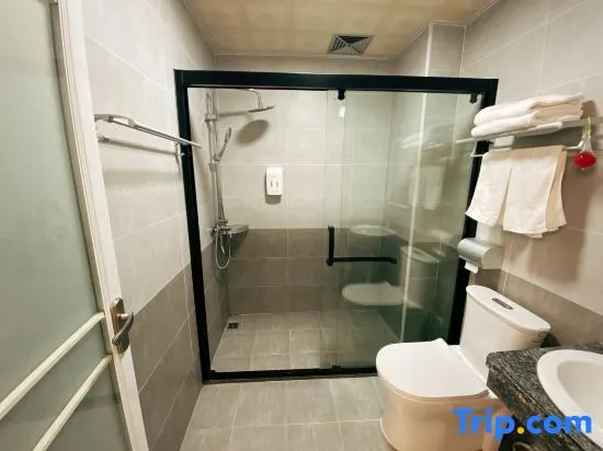 Huazhou Diqiao Themed Homestay