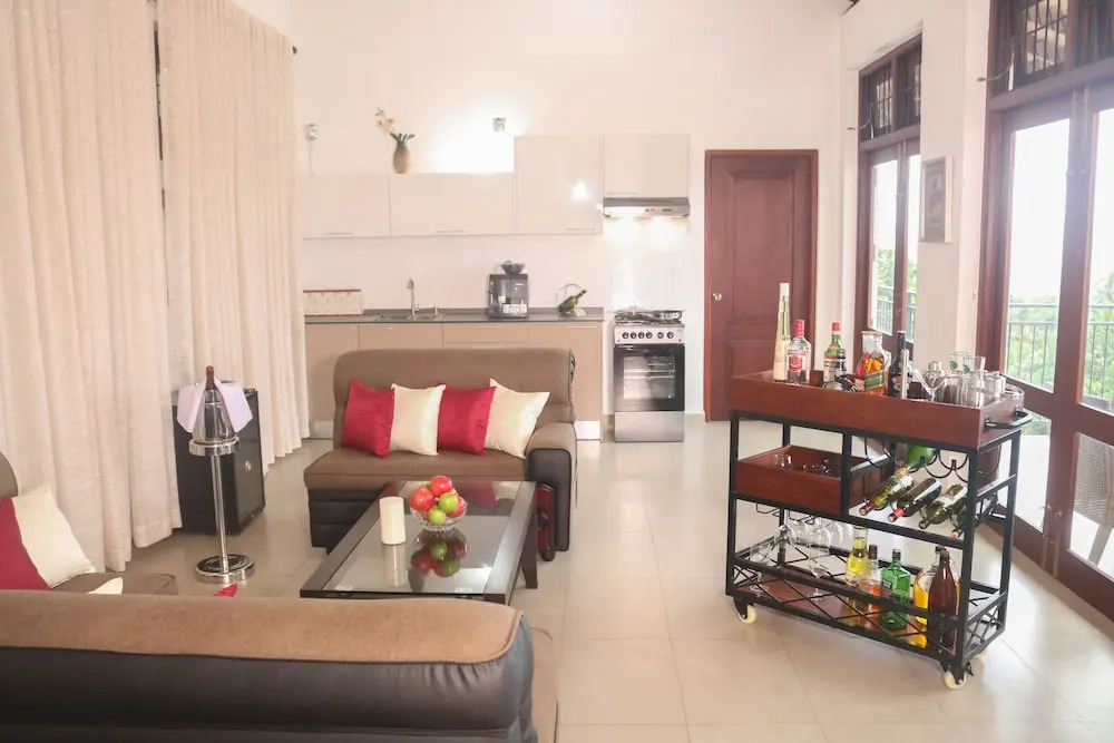 Holistic Villas Hills