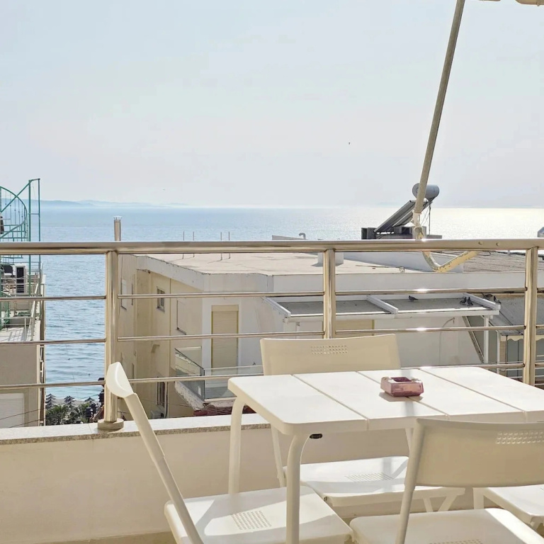 Ares Summer Apartments