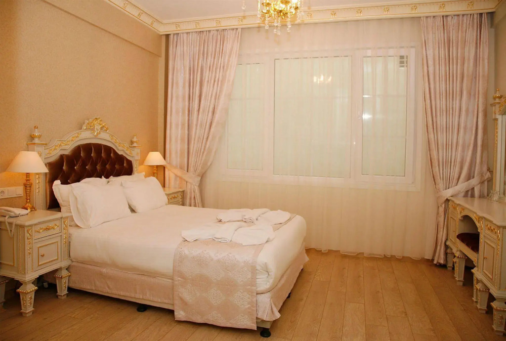 Karakoy Port Hotel
