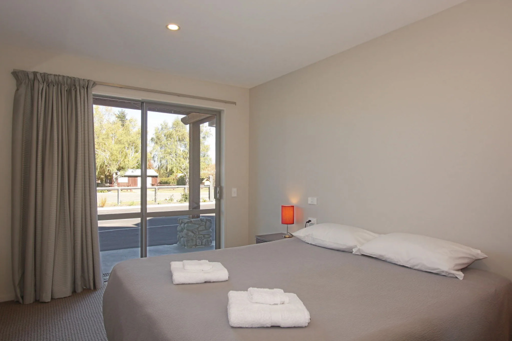 Hanmer Apartments