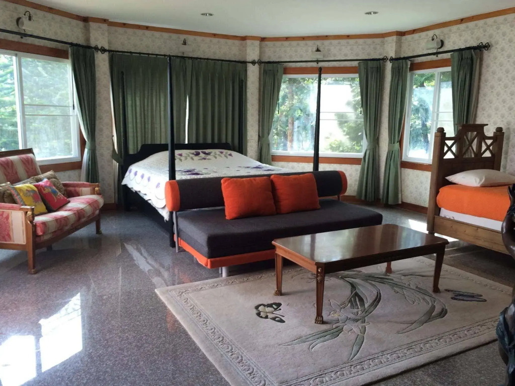 The Log Home Experience Khao Yai