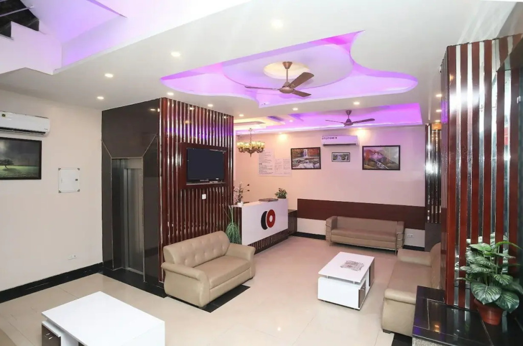 Hotel Silver Stay By Grb