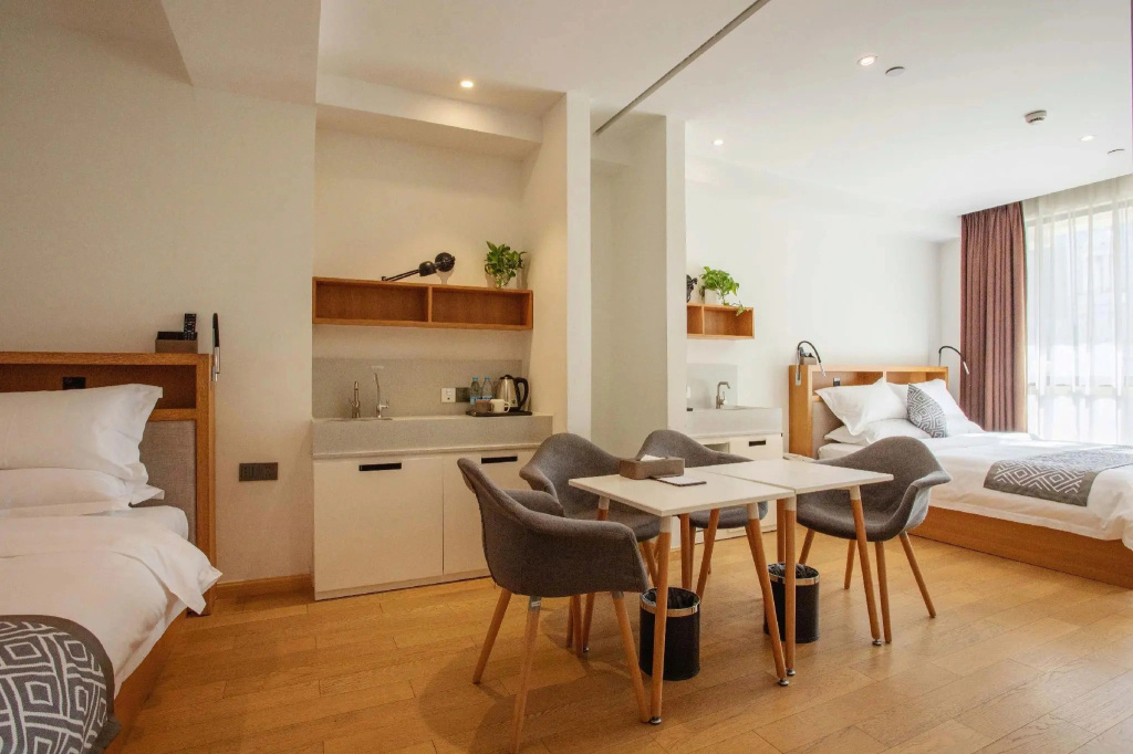 Tujia Sweetome Vacation Rentals East Nanjing Road