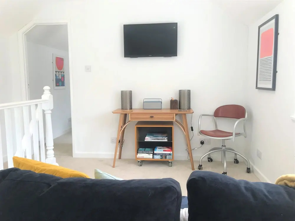 The Cottage, Lower St, West Chinnock