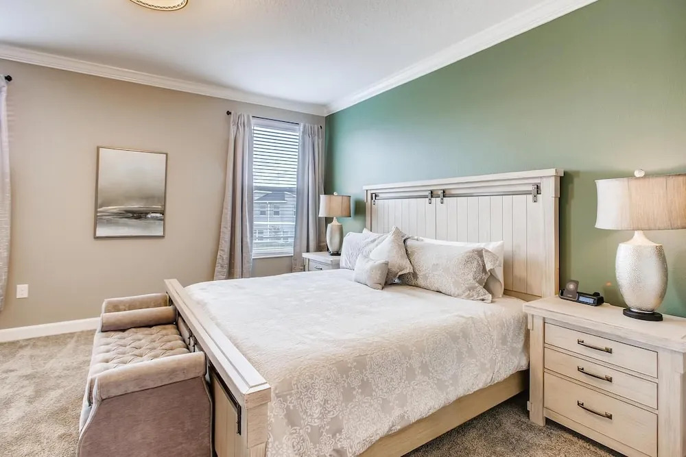 8996 CC Fabulous 6Bd Single Family Champions Gate
