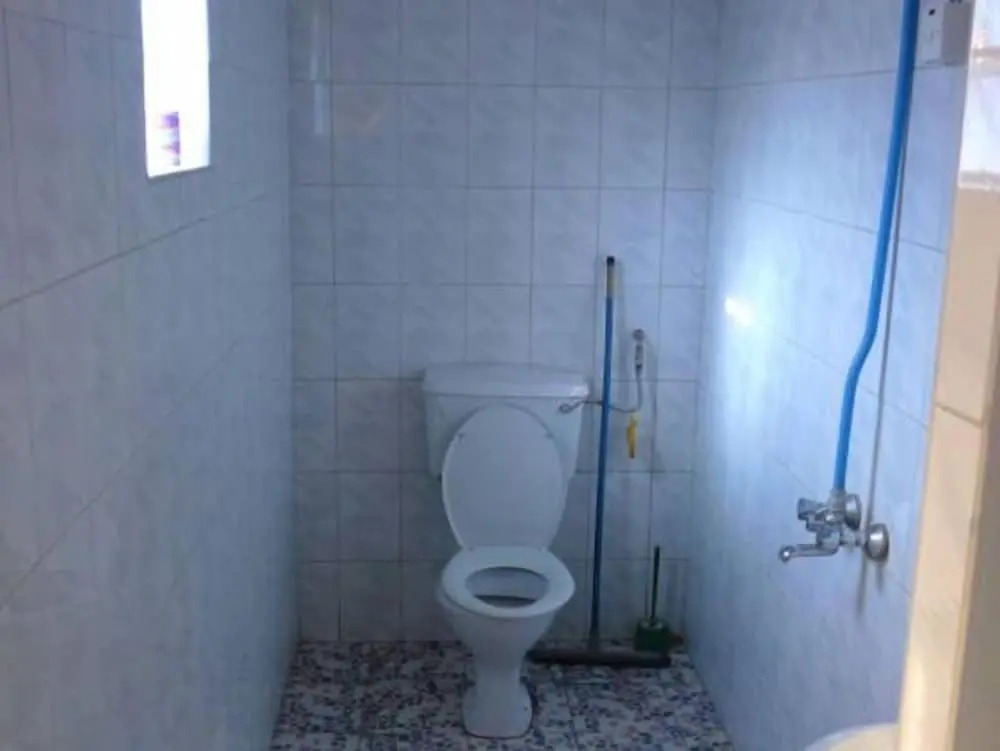 Shalosa Hotel