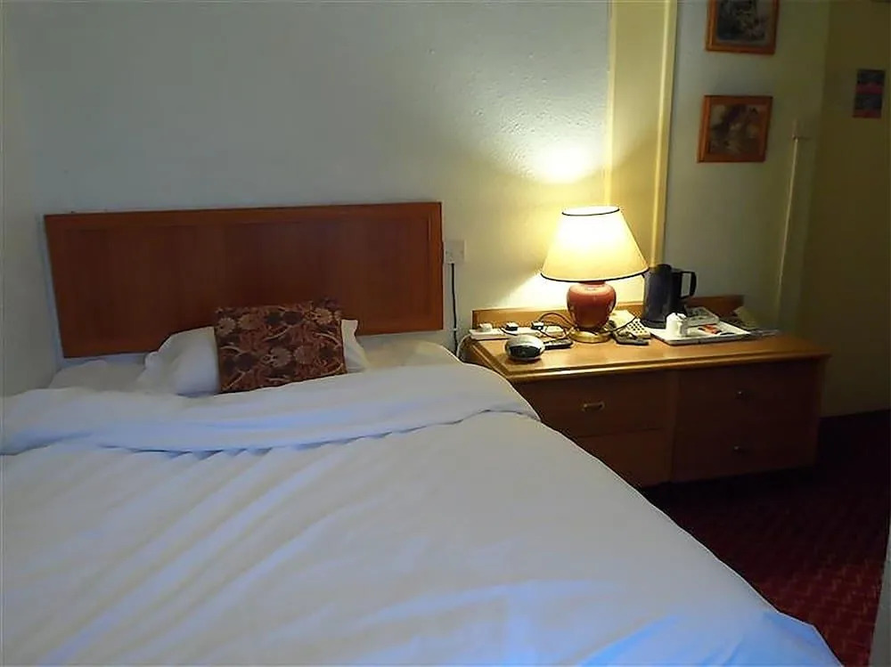 Cadogan Hotel