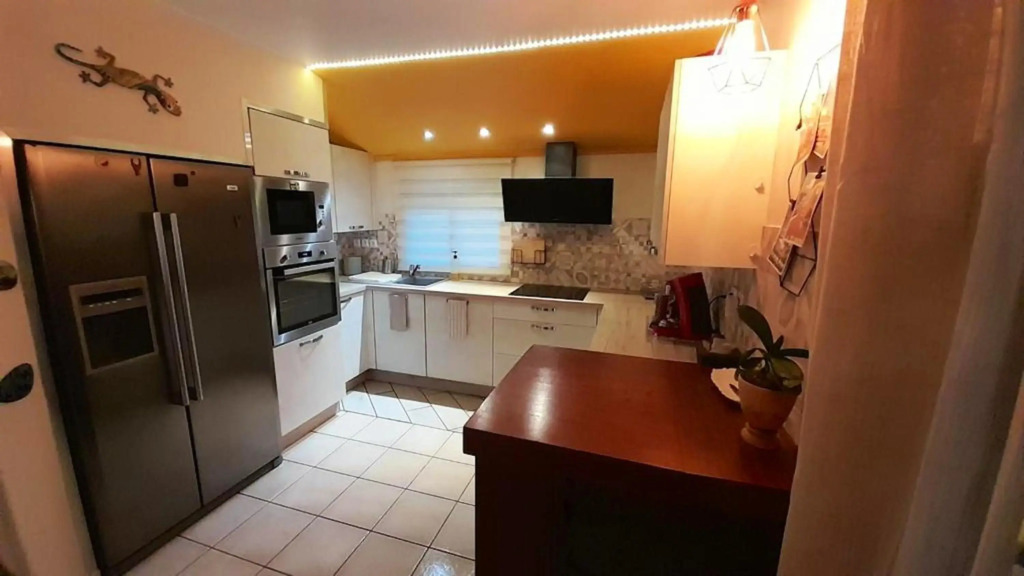 Chalet de 2 chambres avec jardin clos et wifi a Saint Joseph