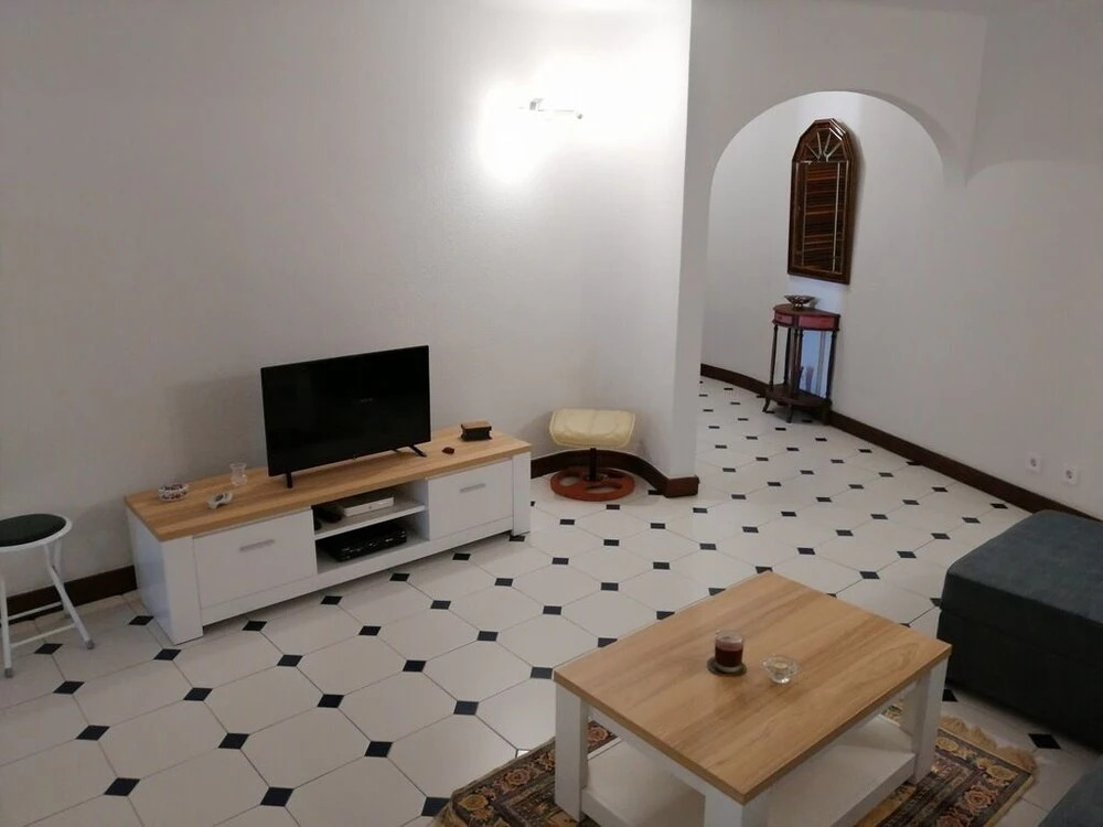 Cozy 1-bed Apartment Near Oura Beach