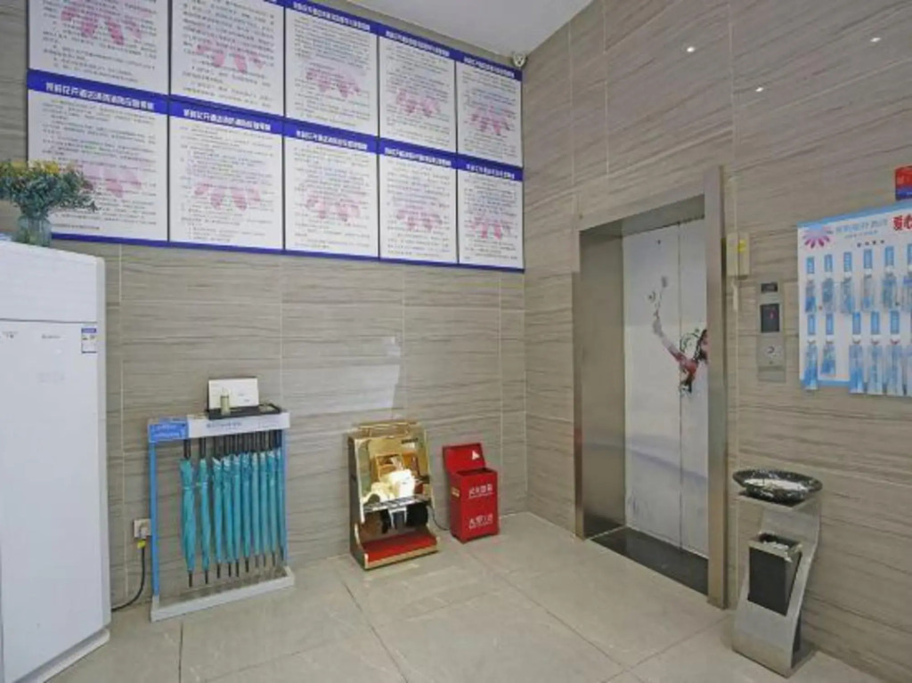 Jasmine Blossom Chain Hotel (Wuhou Avenue Subway Station Branch)