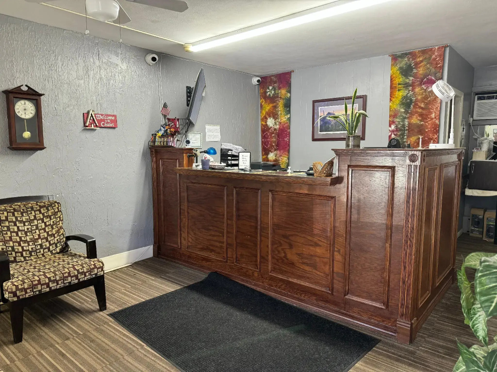 Chalet Motel Mequon