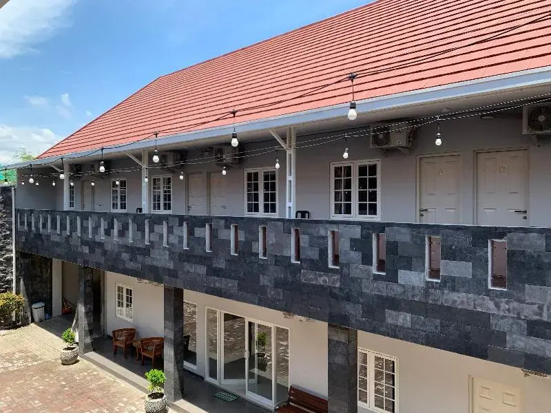 Griya Sambilegi Maguwoharjo RedPartner