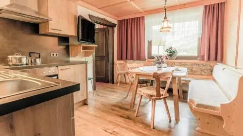 FRÄULEIN NANNERL - Boutique Apart mit Saunahaus