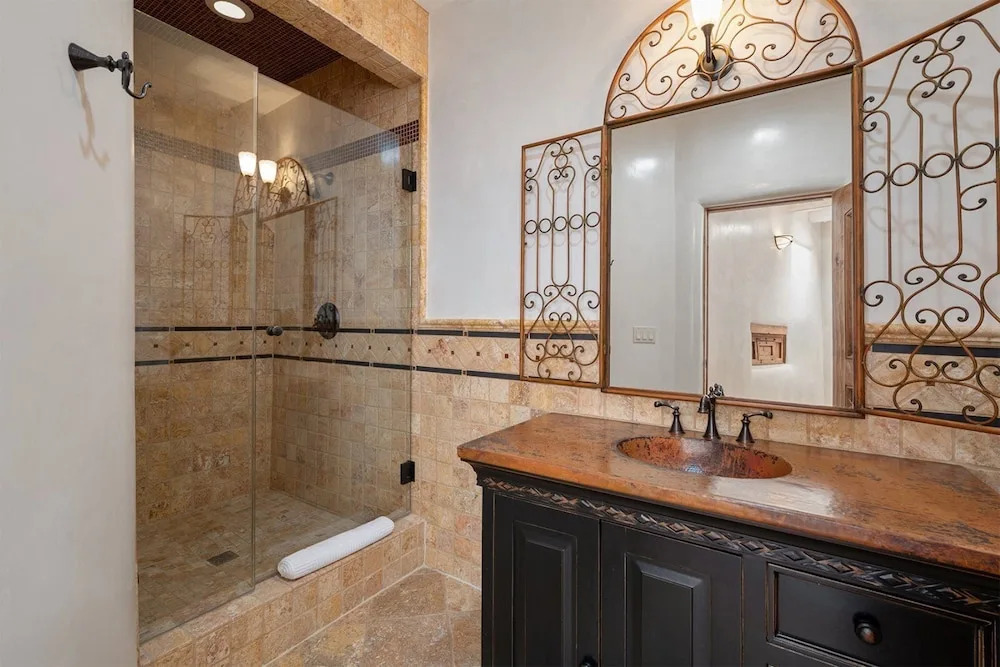 Ranchitos - Private Luxury Home With Swimming Pool