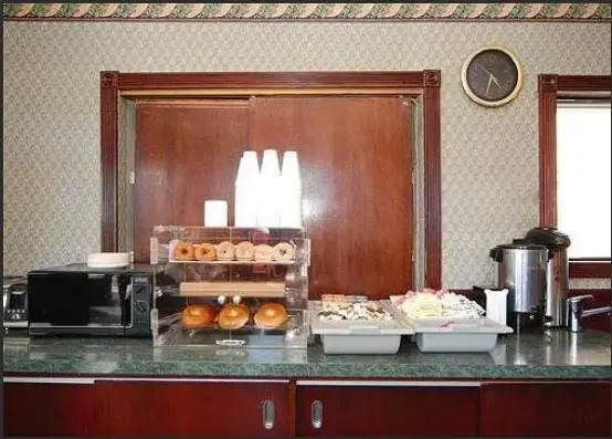 Days Inn Newark Liberty International Airport